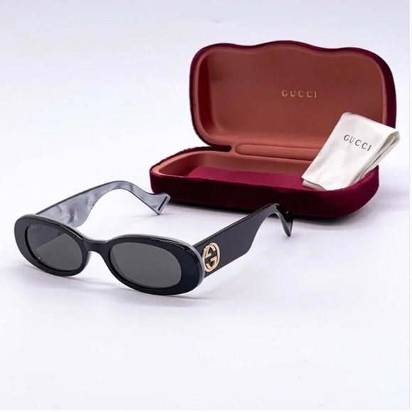 Authentic- NEW GUCCI GG0517S 001 OVAL SUNGLASSES GUCCI - Picture 5 of 12